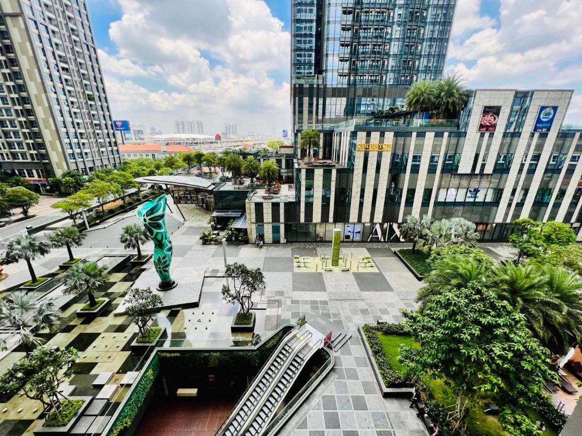 Homes By Christine - Vinhomes Central Park Хошимин Экстерьер фото