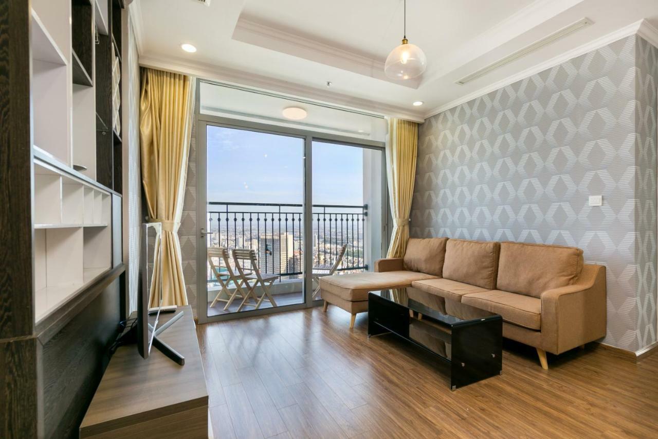 Homes By Christine - Vinhomes Central Park Хошимин Экстерьер фото